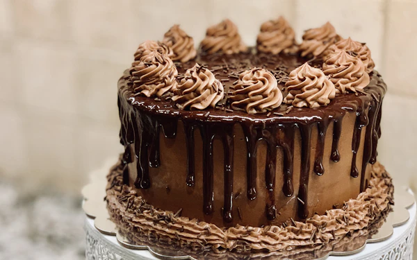 Custom Wedding Cake Design, Baking & Pastries services and verified providers